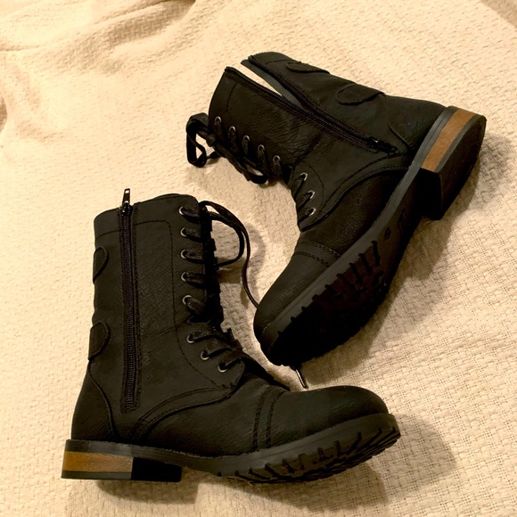 NOT FOR SALE Moto Boots - Picture 3 of 6